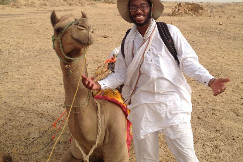 Benjamin Simington '15 spent one year in Varanasi, India, as a Fulbright 研究 fellow. 他还...